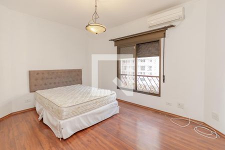 Apartamento à venda com 217m², 4 quartos e 4 vagasSuíte 2