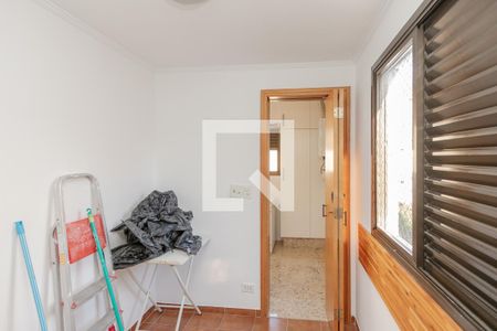Apartamento à venda com 217m², 4 quartos e 4 vagasQuarto de Serviço