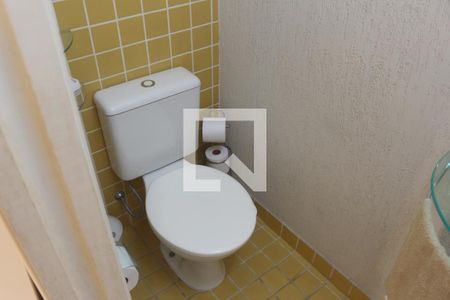 Casa de condomínio à venda com 80m², 2 quartos e 1 vagaLavabo