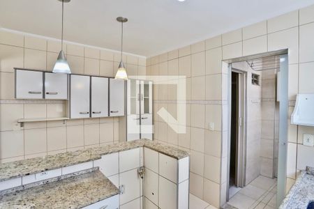 Apartamento à venda com 72m², 2 quartos e 1 vagaCozinha