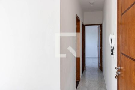 Corredor de apartamento para alugar com 2 quartos, 54m² em Vila Ré, São Paulo