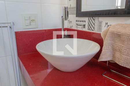 Apartamento à venda com 84m², 3 quartos e 2 vagasBanheiro de serviço