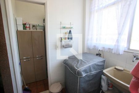 Apartamento à venda com 120m², 2 quartos e 1 vagaÁrea de Serviço