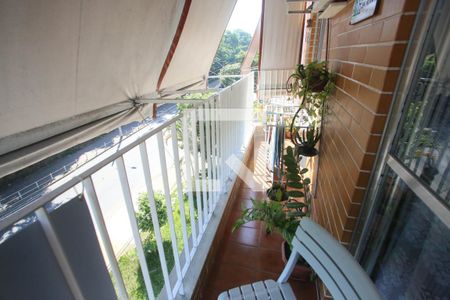 Apartamento à venda com 120m², 2 quartos e 1 vagaVaranda do Quarto 2