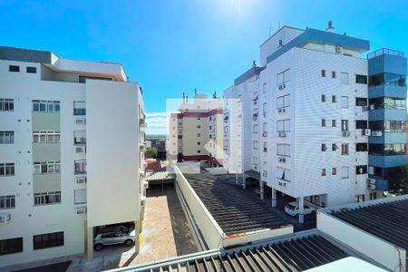 Vista do Quarto 1 de apartamento para alugar com 2 quartos, 51m² em Jardim Lindóia, Porto Alegre