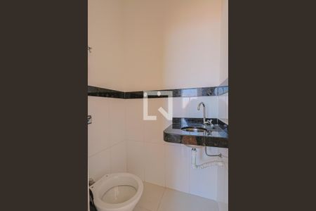 Lavabo de apartamento para alugar com 3 quartos, 133m² em Bonfim, Belo Horizonte