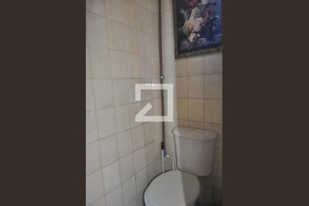 Casa à venda com 87m², 3 quartos e 1 vagaBanheiro