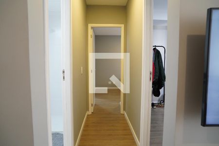 Corredor de apartamento para alugar com 2 quartos, 47m² em Vila Marina, São Paulo