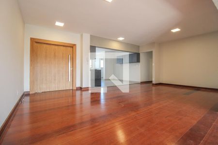 Sala de Jantar de apartamento para alugar com 4 quartos, 184m² em Cambuí, Campinas