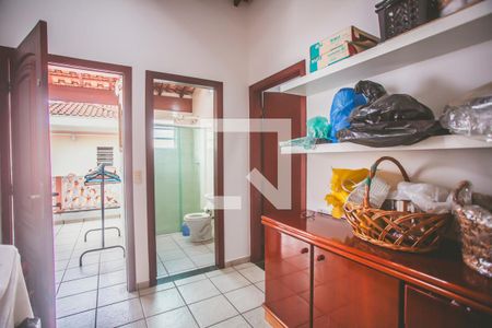 Quarto de Serviço de casa à venda com 3 quartos, 300m² em Planalto Paulista, São Paulo