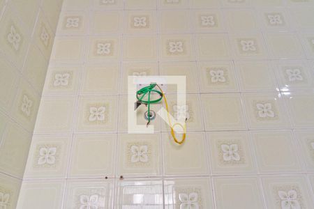 Banheiro de casa para alugar com 1 quarto, 50m² em Vila Zat, São Paulo