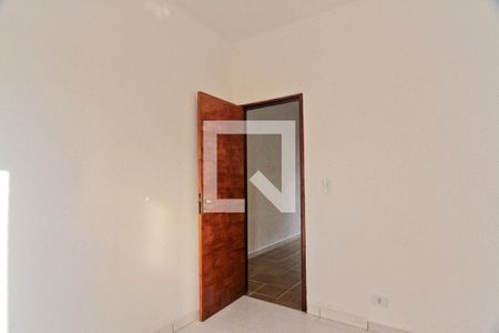 Quarto de casa para alugar com 1 quarto, 50m² em Vila Zat, São Paulo