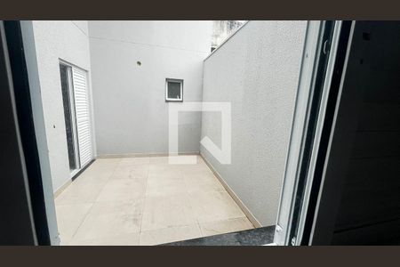 Apartamento à venda com 2 quartos, 50m² em Vila Cecilia Maria, Santo André
