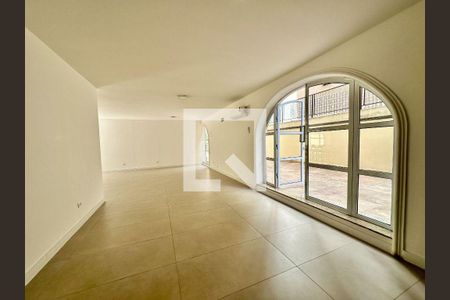 Apartamento à venda com 3 quartos, 118m² em Jardim Paulista, São Paulo