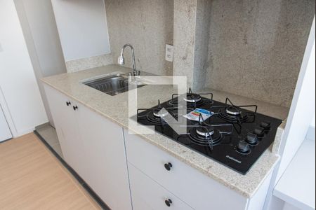 Sala e cozinha de apartamento para alugar com 1 quarto, 25m² em Sé, São Paulo