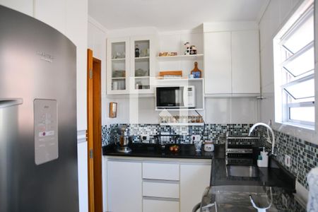 Apartamento à venda com 67m², 2 quartos e 1 vagaCozinha 