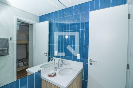 Apartamento à venda com 93m², 2 quartos e 2 vagasBanheiro da Suíte 1