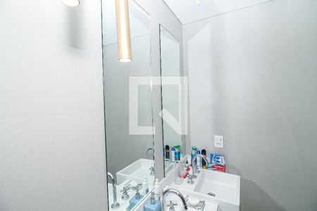 Apartamento à venda com 93m², 2 quartos e 2 vagasBanheiro da Suíte 2