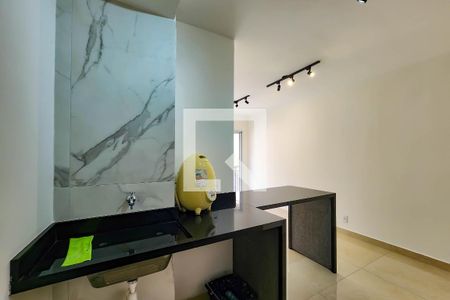 Sala e Cozinha de apartamento para alugar com 1 quarto, 31m² em Vila Sonia, São Paulo