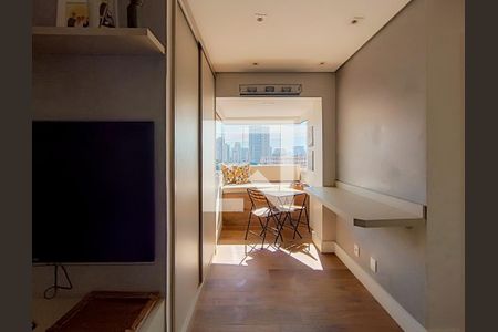 Sala de apartamento à venda com 2 quartos, 48m² em Pompeia, São Paulo