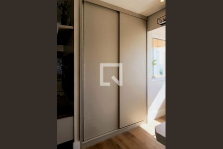 Sala - Roupeiro de apartamento à venda com 2 quartos, 48m² em Pompeia, São Paulo