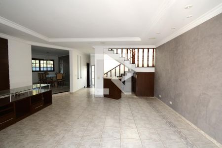 Sala de casa à venda com 4 quartos, 240m² em Jardim Campo Grande, São Paulo