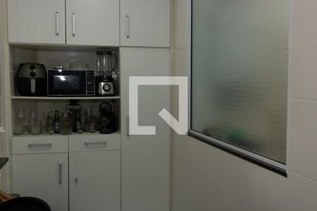 Apartamento para alugar com 150m², 4 quartos e 1 vaga Apartamento para alugar com 150m², 4 quartos e 1 vagaCozinha