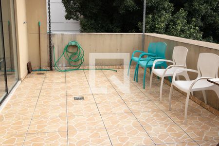 Apartamento para alugar com 150m², 4 quartos e 1 vaga Apartamento para alugar com 150m², 4 quartos e 1 vagaTerraço