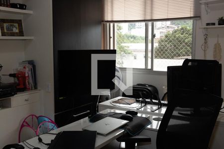 Apartamento para alugar com 150m², 4 quartos e 1 vaga Apartamento para alugar com 150m², 4 quartos e 1 vagaQuarto 2 - Suíte