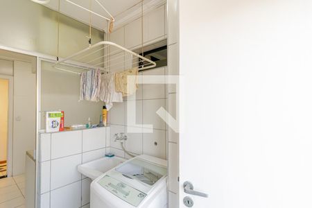 Apartamento à venda com 70m², 2 quartos e 1 vaga Apartamento à venda com 70m², 2 quartos e 1 vagaÁrea de Serviço