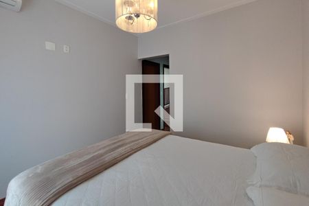 Casa de condomínio para alugar com 300m², 4 quartos e 3 vagasQuarto Suíte 2