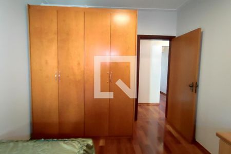 Casa de condomínio para alugar com 300m², 4 quartos e 3 vagasQuarto 4