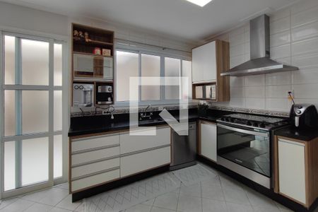 Casa de condomínio para alugar com 300m², 4 quartos e 3 vagasCozinha