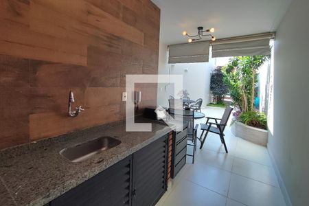 Casa de condomínio para alugar com 300m², 4 quartos e 3 vagasÁrea gourmet