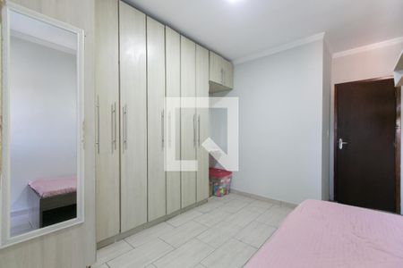 Casa à venda com 103m², 3 quartos e 2 vagasSuíte