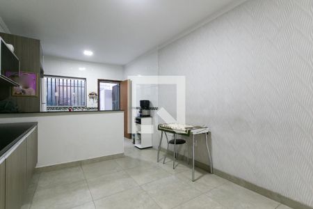Casa à venda com 103m², 3 quartos e 2 vagasCozinha