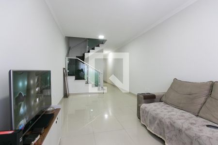 Sala de casa à venda com 3 quartos, 103m² em Vila Taquari, São Paulo