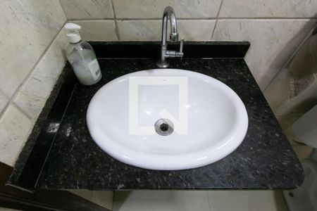 Lavabo  de casa à venda com 3 quartos, 103m² em Vila Taquari, São Paulo