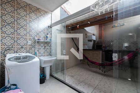 Casa à venda com 103m², 3 quartos e 2 vagasÁrea de Serviço