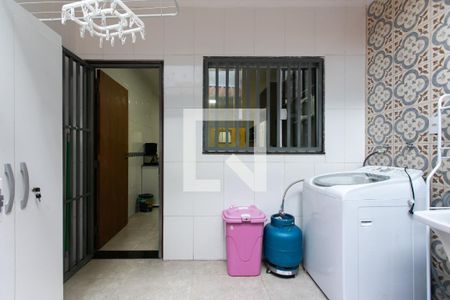 Casa à venda com 103m², 3 quartos e 2 vagasÁrea de Serviço