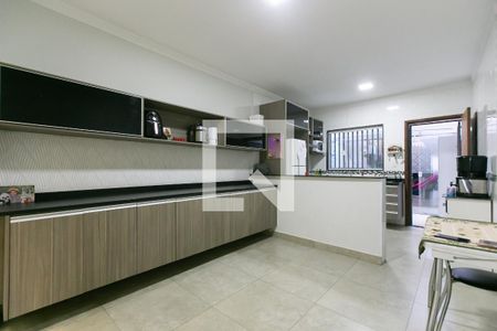 Casa à venda com 103m², 3 quartos e 2 vagasCozinha