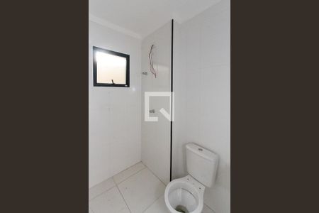 Apartamento à venda com 35m², 2 quartos e 1 vaga Apartamento à venda com 35m², 2 quartos e 1 vagaBanheiro