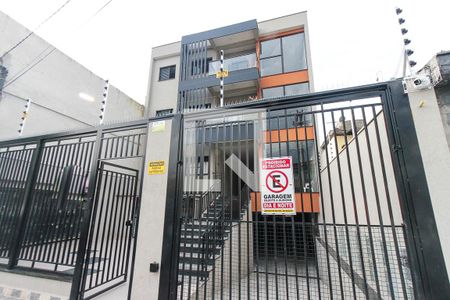 Apartamento à venda com 35m², 2 quartos e 1 vaga Apartamento à venda com 35m², 2 quartos e 1 vagaFachada