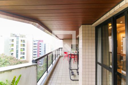 Varanda da Sala de apartamento à venda com 3 quartos, 212m² em Jardim Vitória Régia, São Paulo