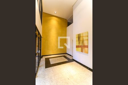 Apartamento à venda com 212m², 3 quartos e 3 vagas Apartamento à venda com 212m², 3 quartos e 3 vagasHall social