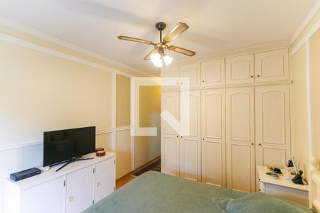 Apartamento à venda com 212m², 3 quartos e 3 vagas Apartamento à venda com 212m², 3 quartos e 3 vagasQuarto 2