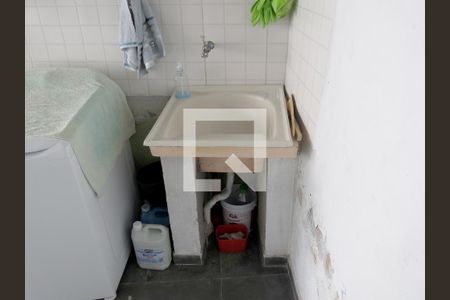 Casa à venda com 236m², 2 quartos e 5 vagasLavanderia - Tanque