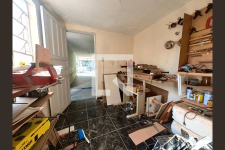 Casa à venda com 236m², 2 quartos e 5 vagasÁrea de Serviço