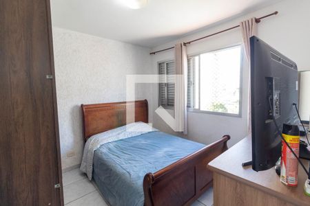 Quarto 1 de apartamento para alugar com 2 quartos, 55m² em Vila Santana, São Paulo