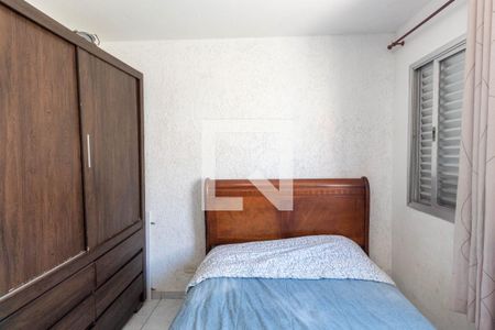 Quarto 1 de apartamento para alugar com 2 quartos, 55m² em Vila Santana, São Paulo